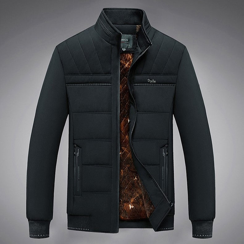 Isolierte übergangsjacke herren mit taschen