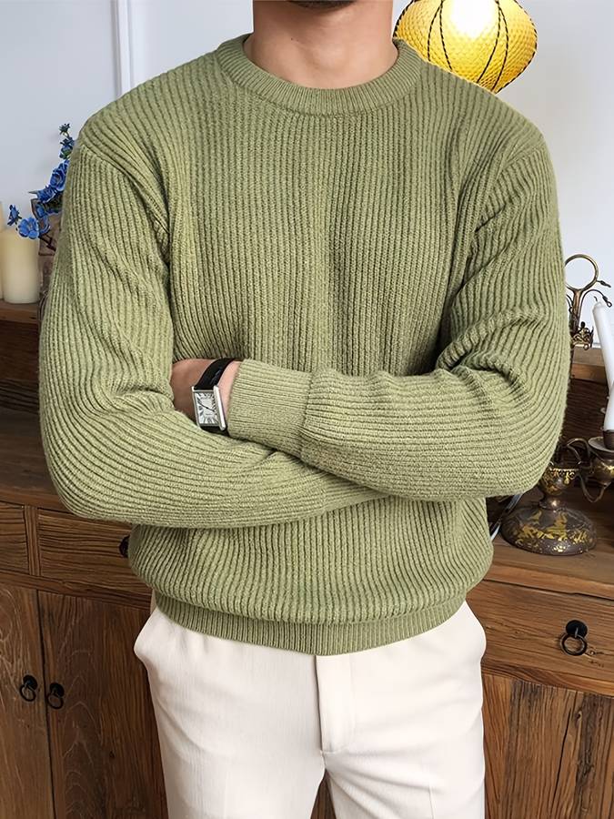 Gemütlicher, warmer Herren-Sweater für kalte Tage